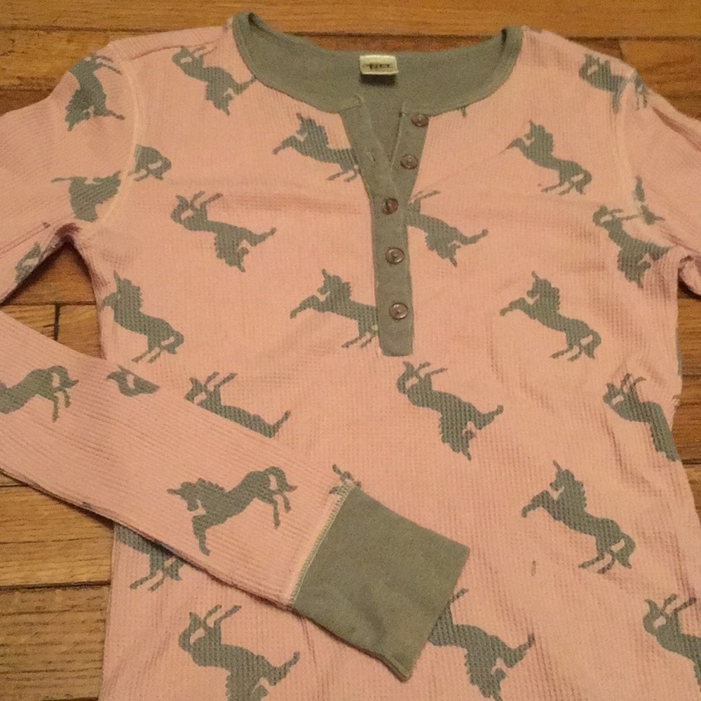 Women’s Tilt buttondown shirt